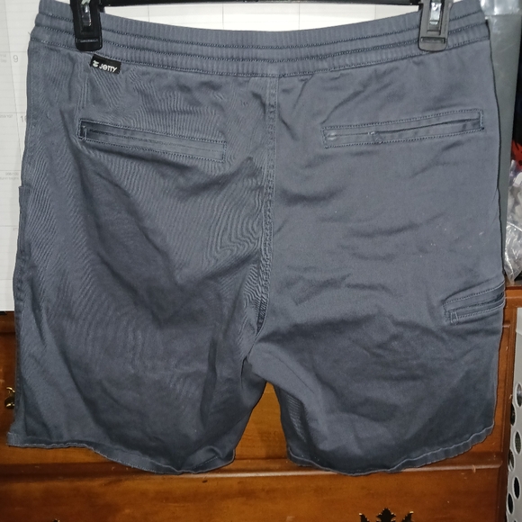 Jetty Flat Front Shorts size L - Picture 5 of 8